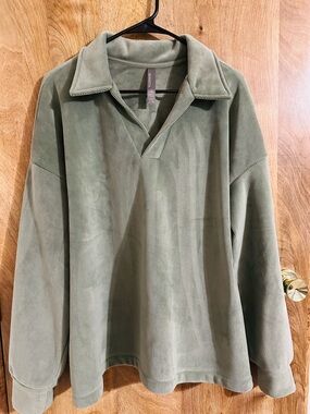 Mondetta Sage Green Pullover with V-Notch Collar